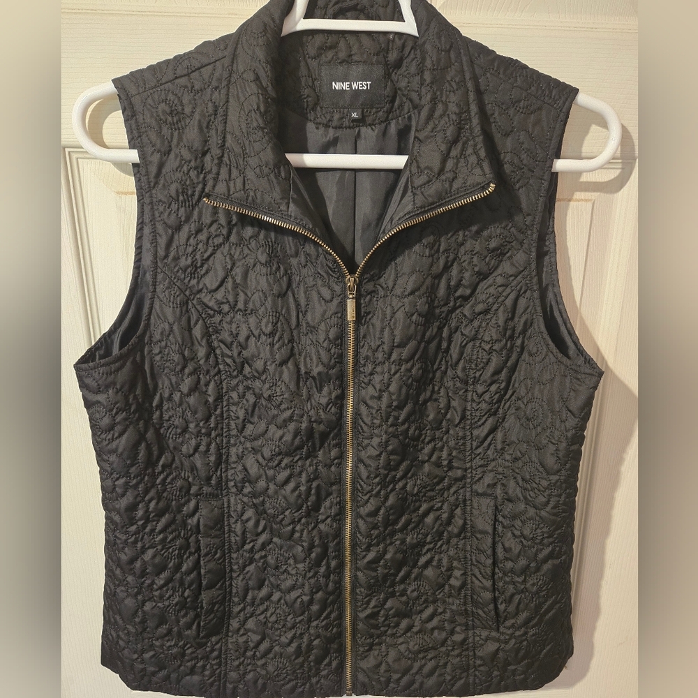 NINE WEST Women's Size XL Black Scoll Quilted Full Zip Vest, Side Pockets